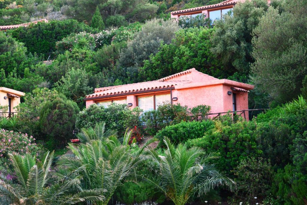 Sosventos Village Hotel Teulada Exteriör bild
