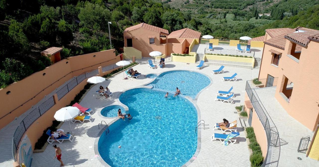 Sosventos Village Hotel Teulada Exteriör bild
